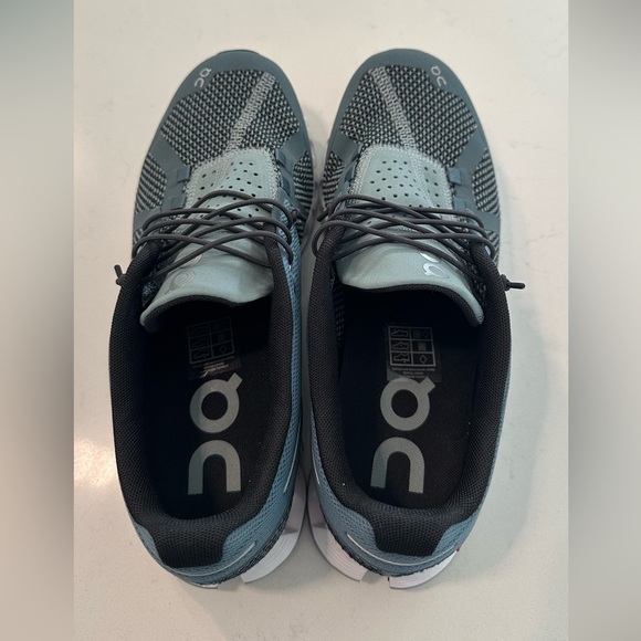 Cloud 5 | Urban exploration, travel, lightweight, CloudTec® - Picture 2 of 4